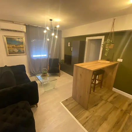 Διαμέρισμα Apartman Sivric